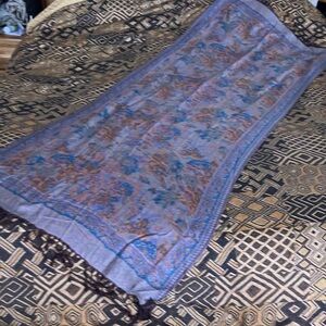 100% Pashmina scarf- 2’3” x 5’8”